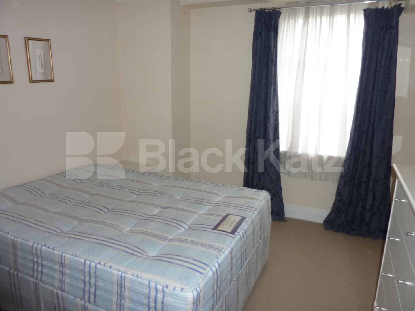 			NEW INSTRUCTION-GOOD FOR 4 SHARERS!, 3 Bedroom, 1 bath, 1 reception Flat			 Harewood Avenue, MARYLEBONE